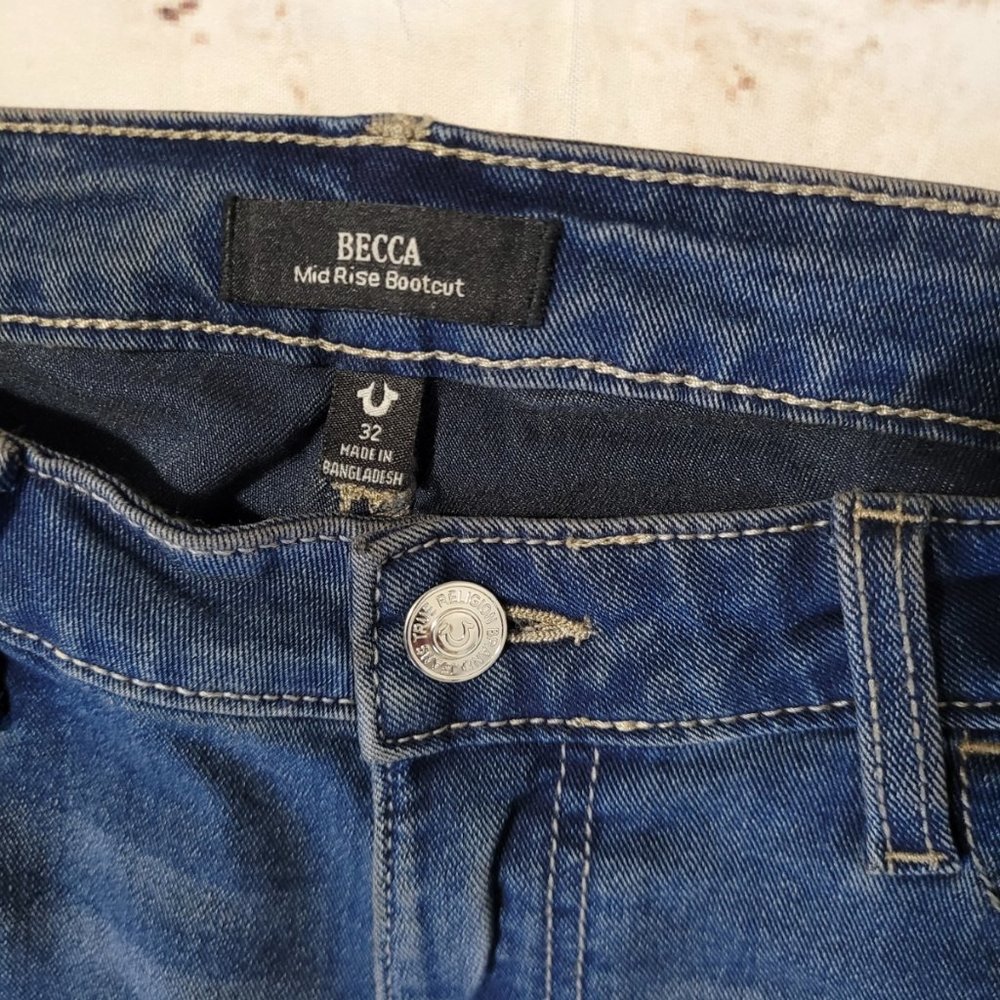 NWT True Religion Becca Dark Glacial, Crystal Flap Bootcut Jeans Size 32 - Picture 9 of 10